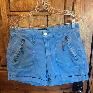 White House Black Market WHBM Mid-Rise Pret-a-Play Blue Shorts